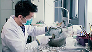 “孤独”的文物修复师.jpg